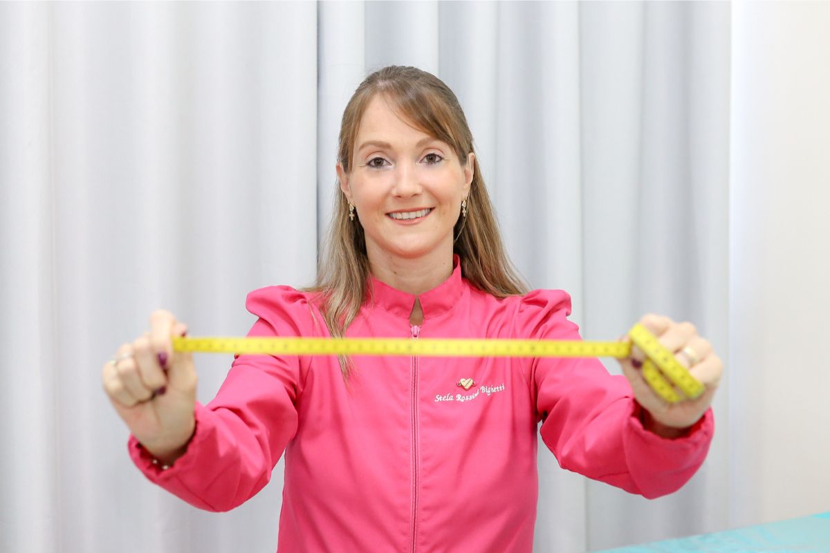 STELA ROSSINI - NUTRIÇÃO FUNCIONAL INTEGRATIVA